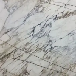 Calacatta Macchia Vecchia Honed